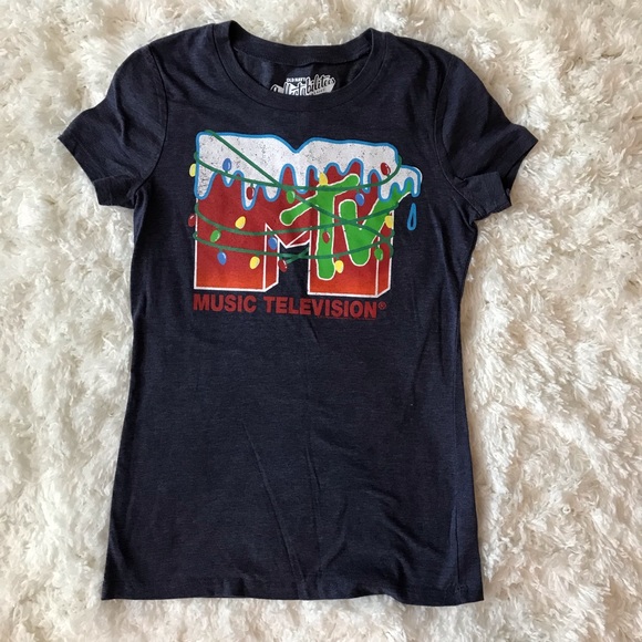 Old Navy Tops - Old Navy Graphic X-Mas S/S Tee Size XS, EUC
